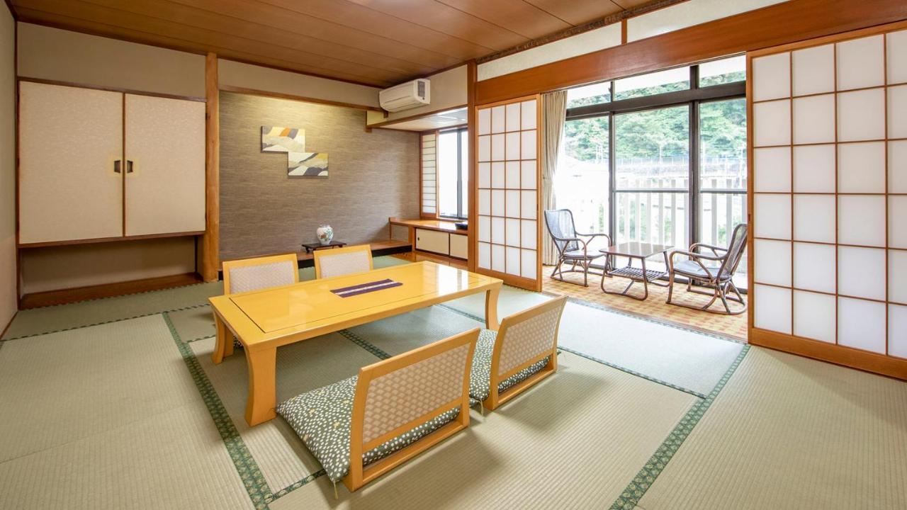 Kinugawa Onsen Hotel Нико Екстериор снимка