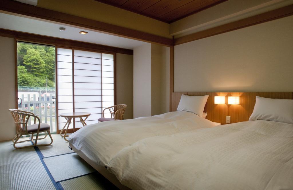 Kinugawa Onsen Hotel Нико Екстериор снимка